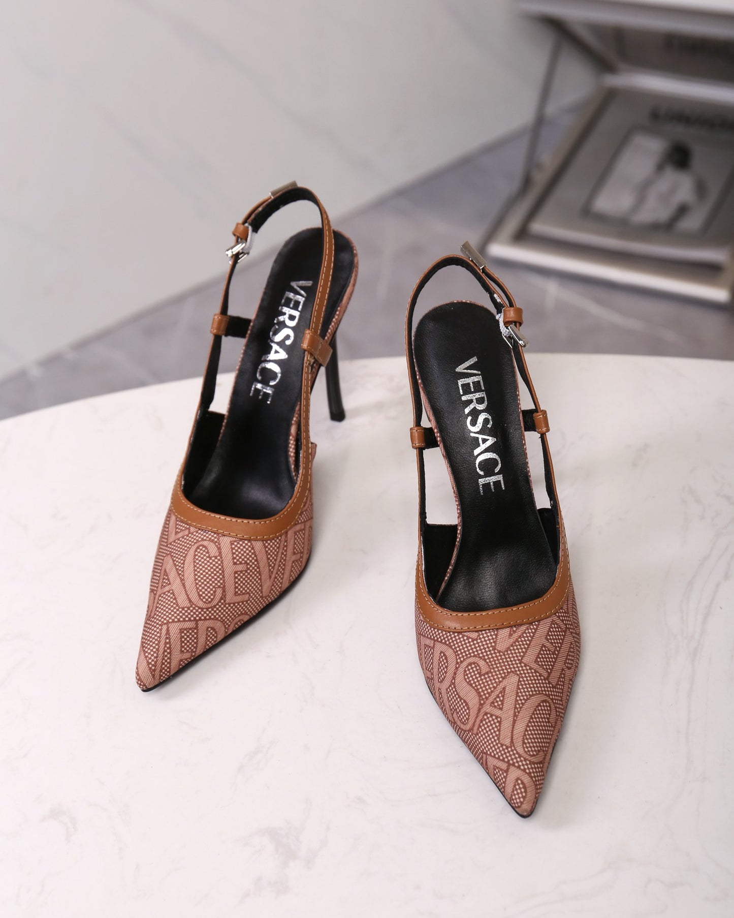 VERSACE 95mm Jacquard & Leather Slingback Pumps