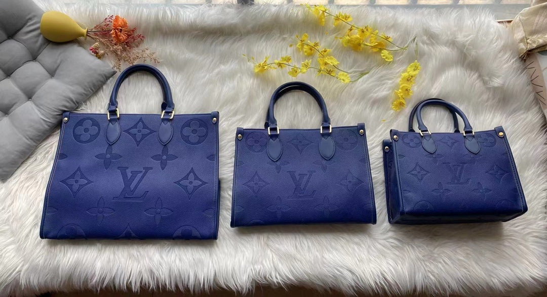 LOUIS VUITTON Metallic Empreinte Monogram Giant Onthego PM Navy Nacre- VIP