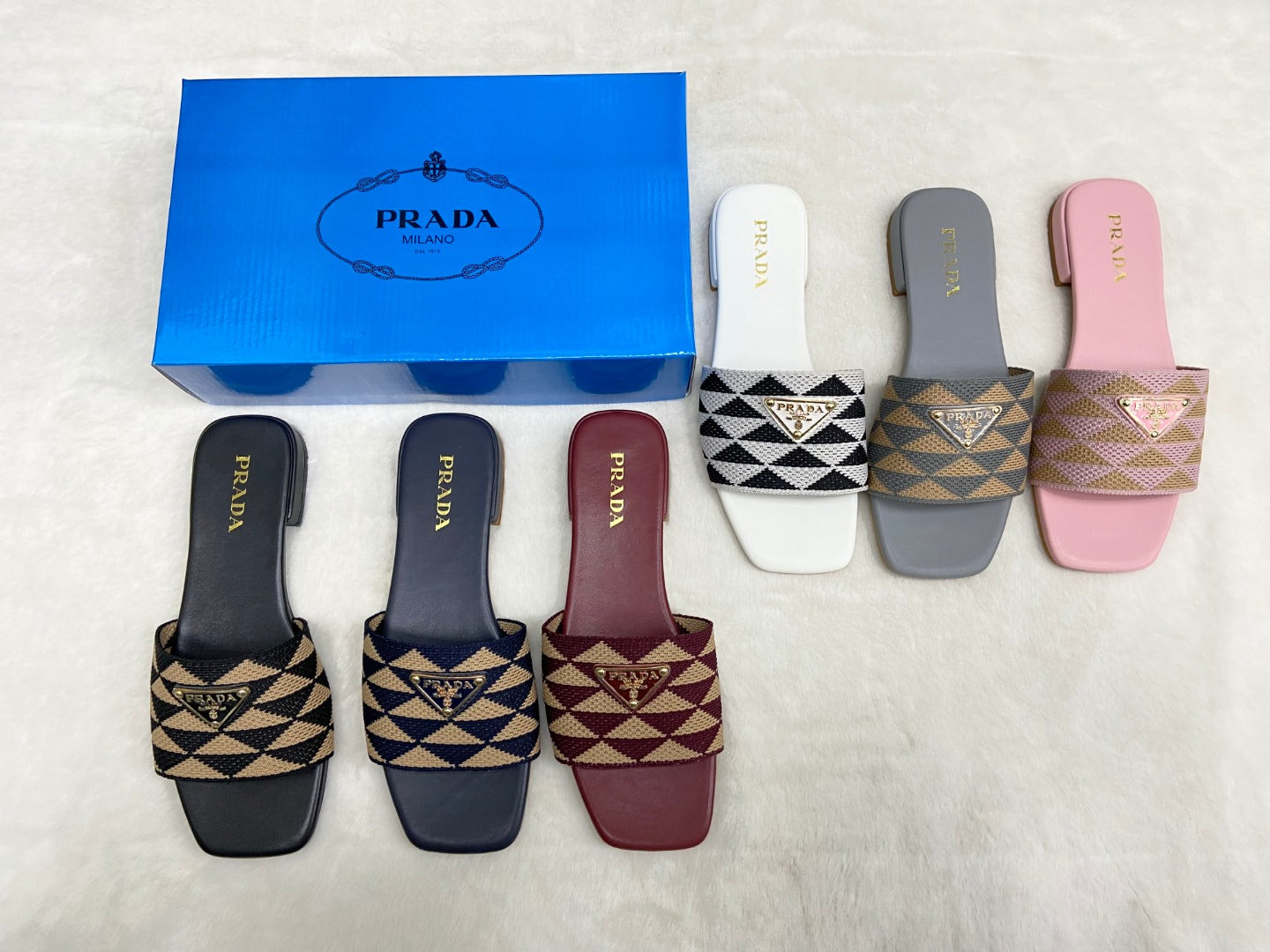 PRA-DA Jacquard Trianglolo Symbole Embroidered Metal Logo- SHOE