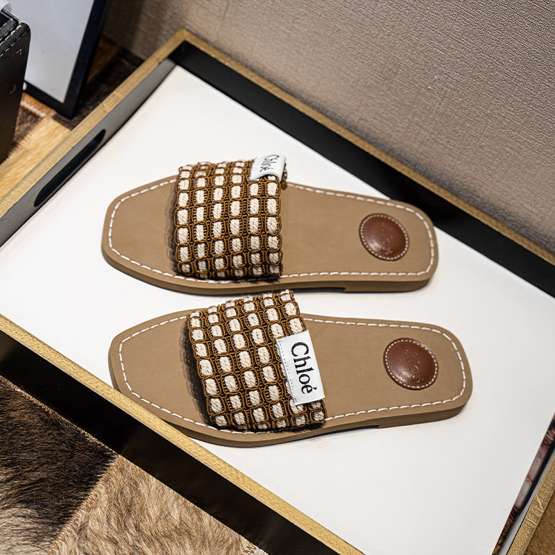 Beautiful pre-owned Chloé slippers- SHOE