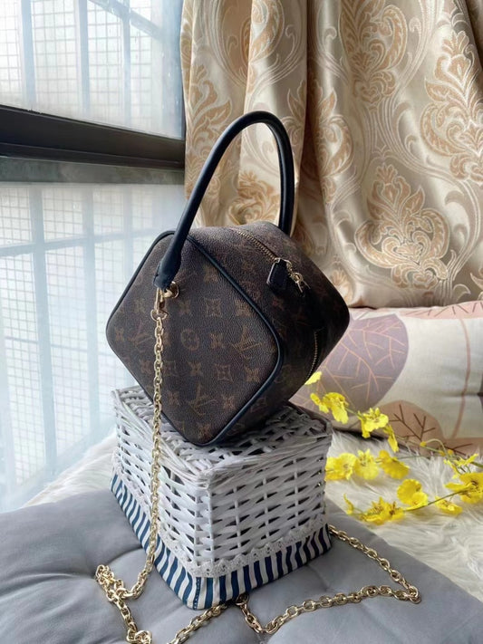 LOUIS VUITTON Reverse Monogram Square Bag- VIP