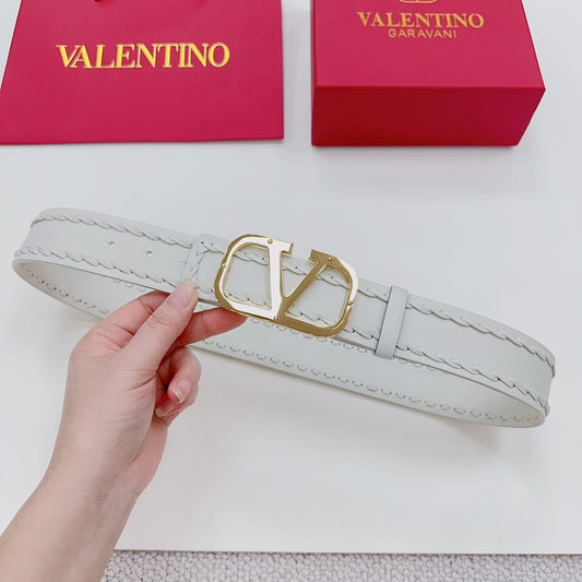 VALENTINO GARAVANI VLogo Signature 20 reversible leather belt