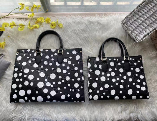 Louis Vuitton x Yayoi Kusama OnTheGo- VIP