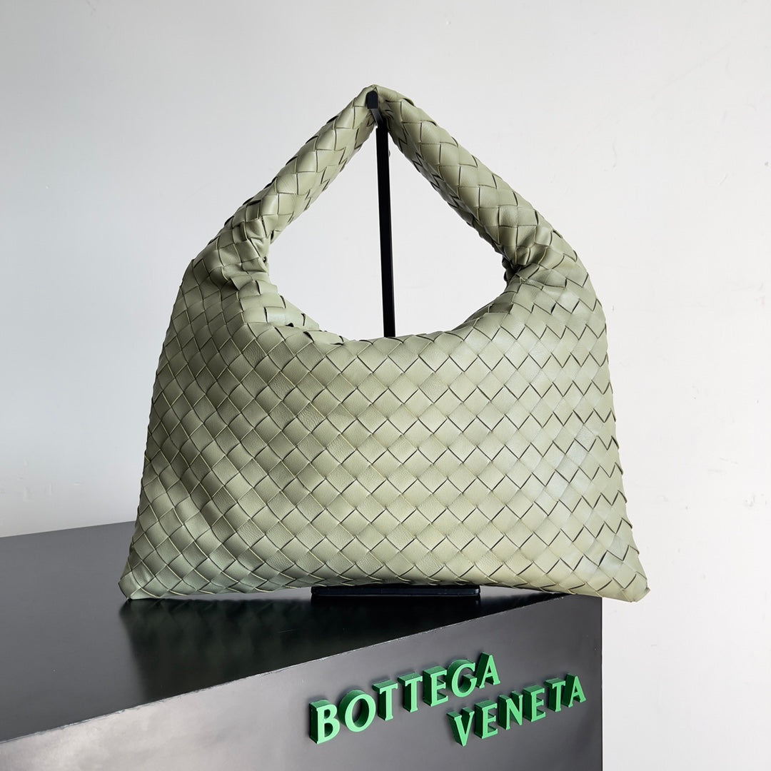 Bottega Veneta  Nappa Intrecciato Small Hop Aloe