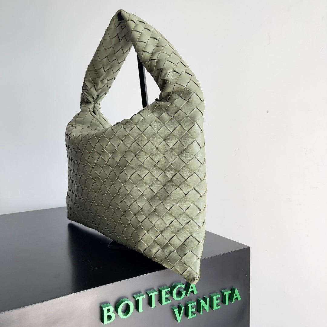 Bottega Veneta  Nappa Intrecciato Small Hop Aloe