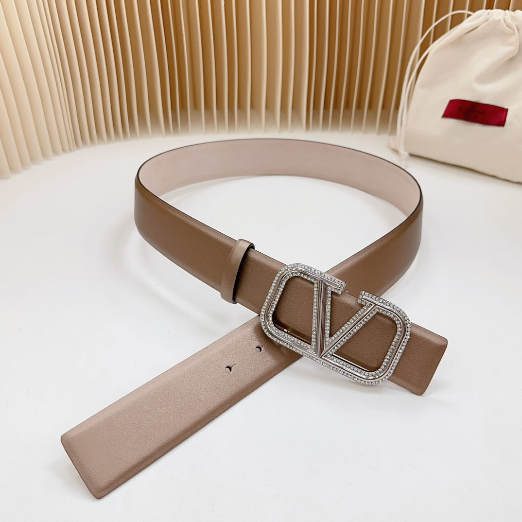 Valentino Garavani   vlogo signature belt in glossy calfskin 40mm