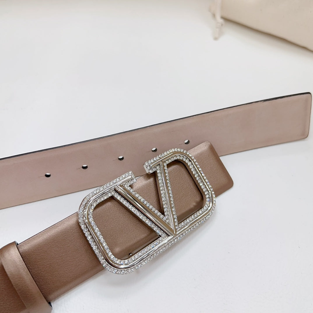 Valentino Garavani   vlogo signature belt in glossy calfskin 40mm