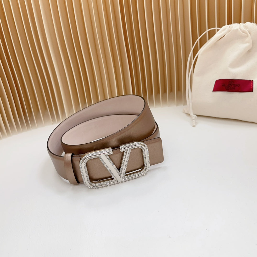 Valentino Garavani   vlogo signature belt in glossy calfskin 40mm