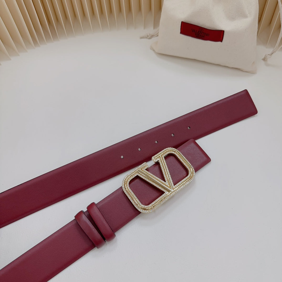 Valentino Garavani   vlogo signature belt in glossy calfskin 40mm