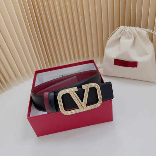 Valentino Garavani   vlogo signature belt in glossy calfskin 40mm