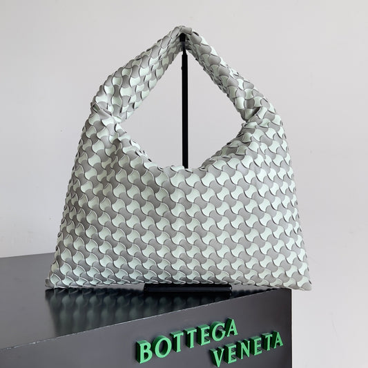 Bottega Veneta GREY ‘Hop Small’ shoulder bag