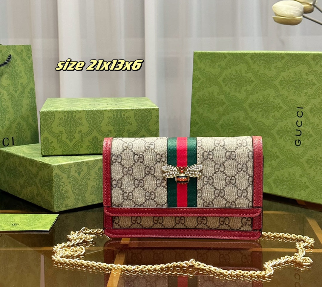 Gucci Cloth crossbody bag- VIP