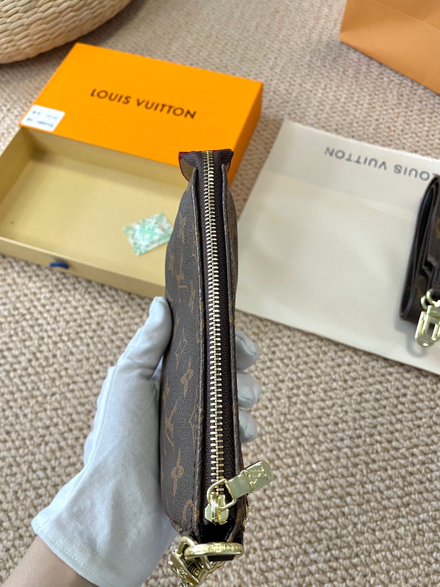 Louis Vuitton | Mini Pochette Accessoires-VIP