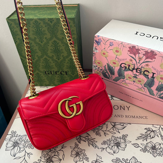 Gucci Marmont Matelassé Mini Bag Red- VIP