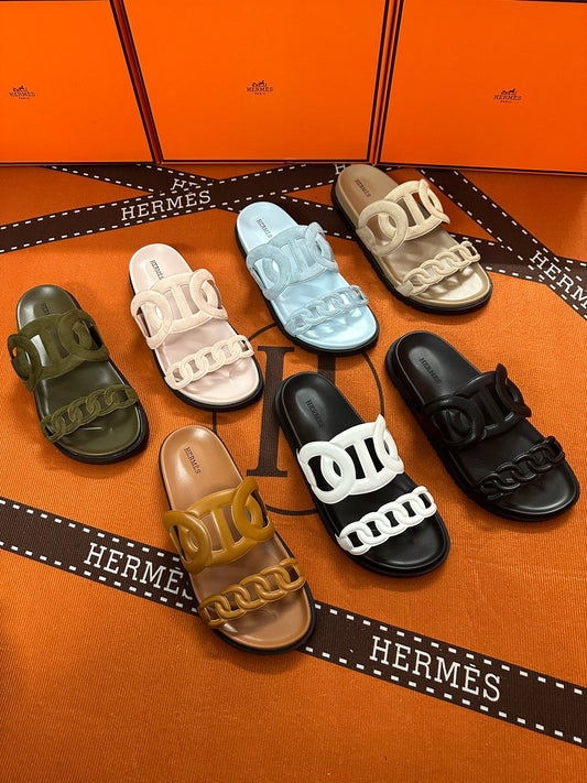 HERMES | Plain Leather Footbed Sandals Formal Style Logo- SHOE