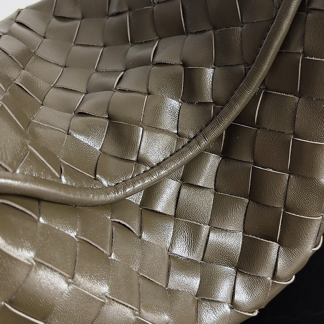 Bottega Veneta Small Hop Bag