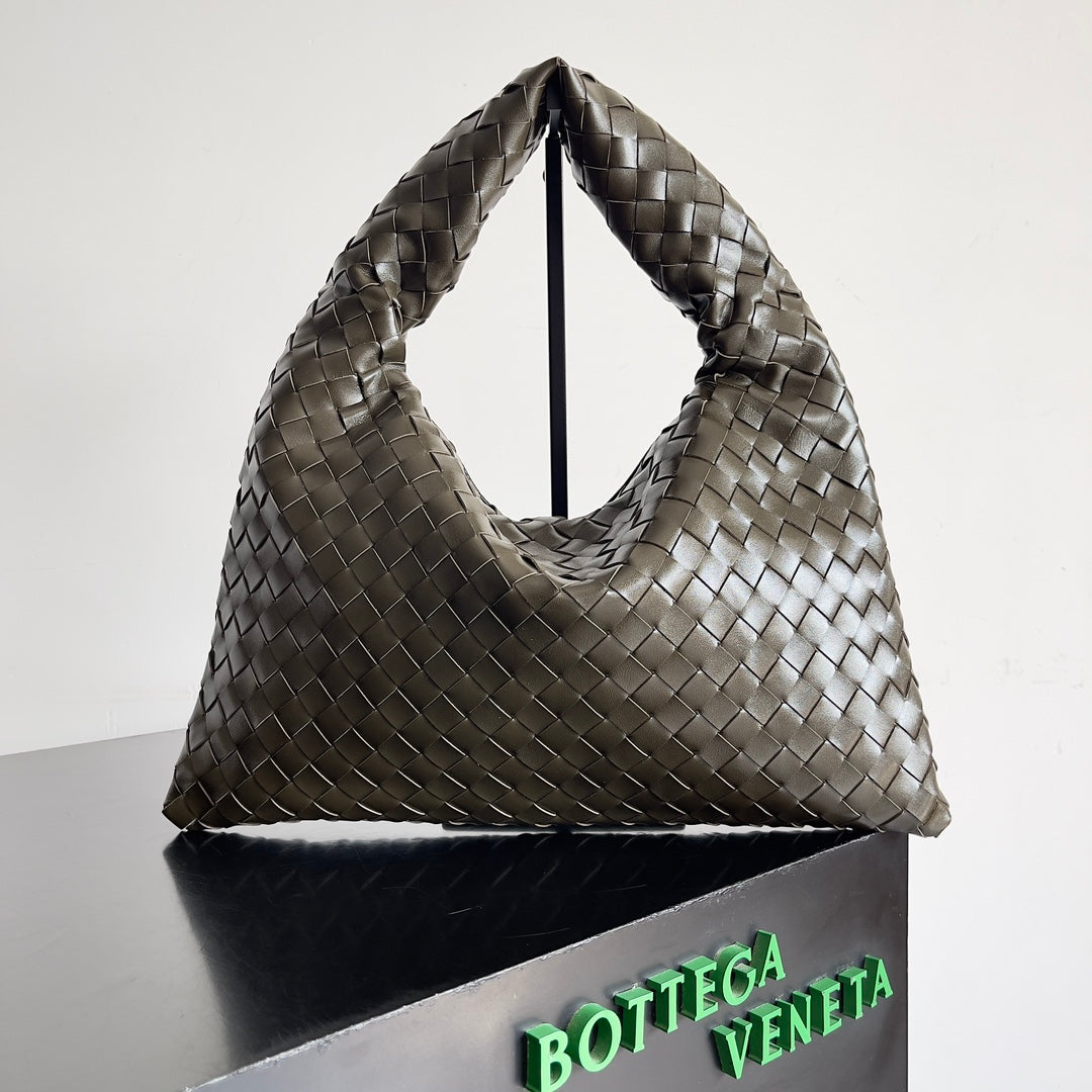 Bottega Veneta Small Hop Bag