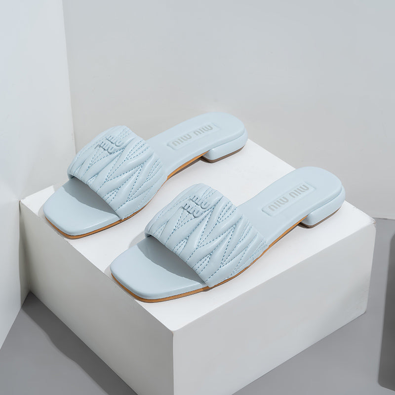 MIU MIU  Logo Slides in Matelasse Nappa- SHOE